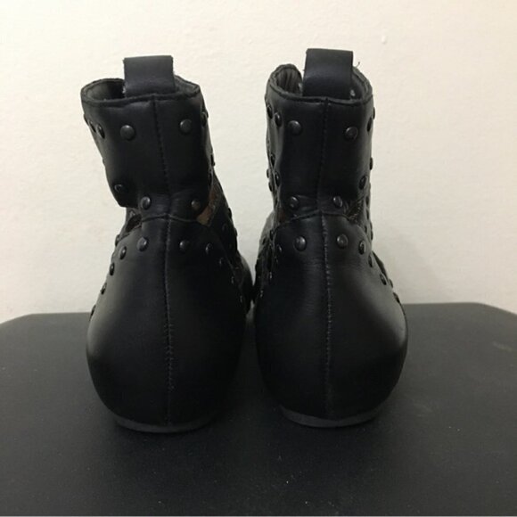 No. 704b Dana Ankle Boots Flat Black Cut-Out/Stud Trim Leather - Picture 7 of 11